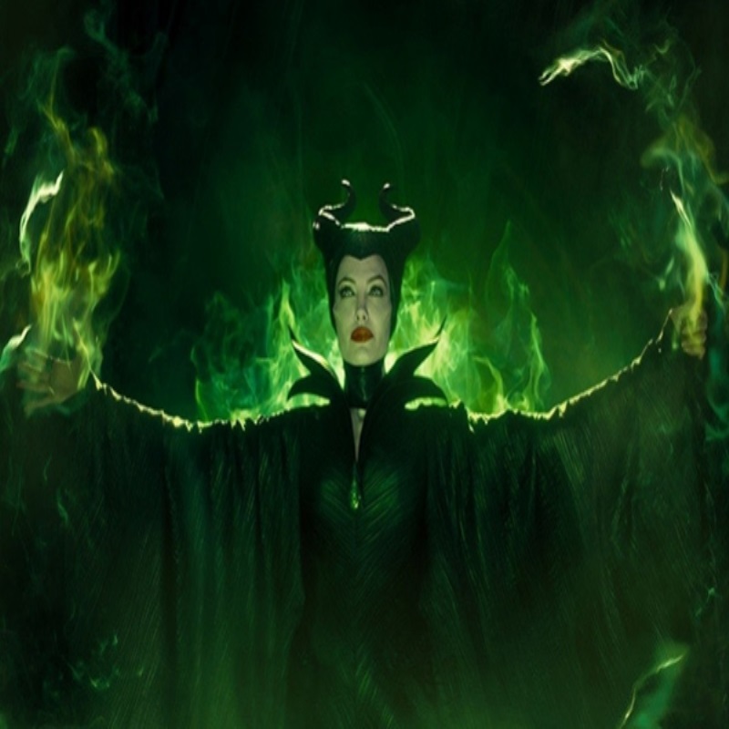 Анджелина Джоли примет участие в съемках второй части фэнтази "Малефисента"