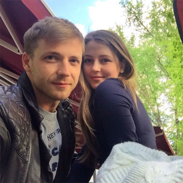 Анна Михайловская с мужем наслаждаются семейной идиллией