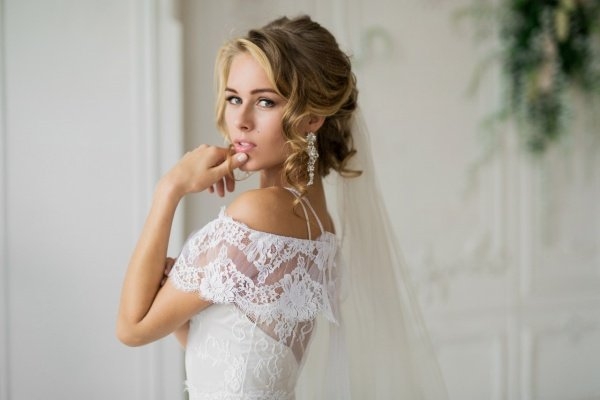 Анастасия Текунов представила свадебную фотосессию с Романом Миллером