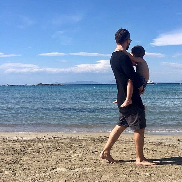 Шепелев отдыхает с сыном в Греции