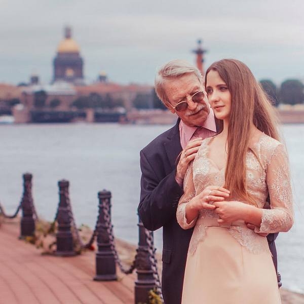 Иван Краско и его жена радуются пополнению в семье