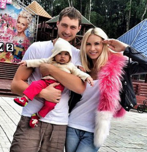 Элина Камирен боится, что Александр Задойнов похитит ее ребенка