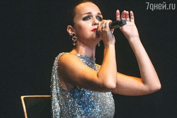 Певица Слава приняла неожиданное решение об уходе