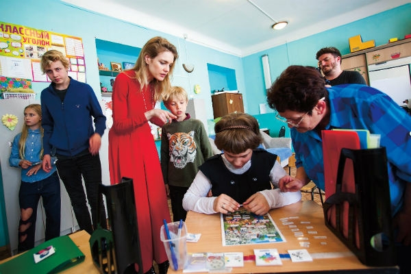 Наталья Водянова наняла для детей репетитора по русскому языку