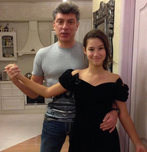 Дина Немцова рассказала, что помогло ей пережить смерть отца