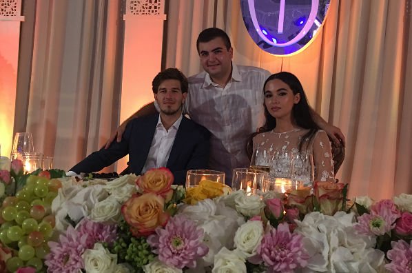 Сарина Турецкая организовала еще одну свадьбу в Грузии