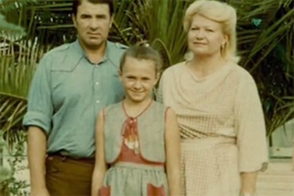 Родители Рудковской настороженно отнеслись к ее роману с Плющенко