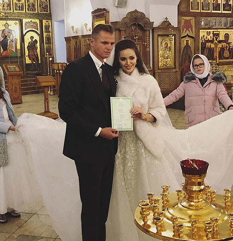 Супруга Дмитрия Тарасова: «Я обвенчалась один раз и на всю жизнь»