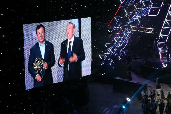 Дима Билан рассказал, как разбил лоб на премии «Муз-ТВ»