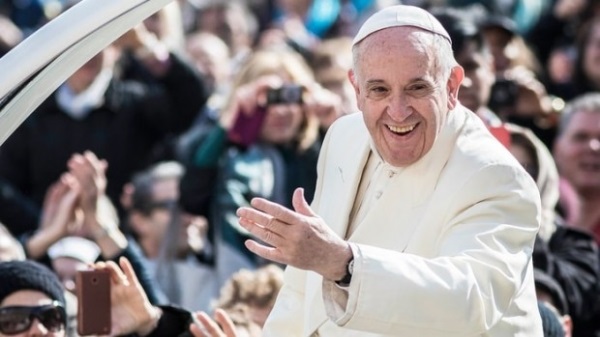 Папа Франциск присоединился к Инстаграму