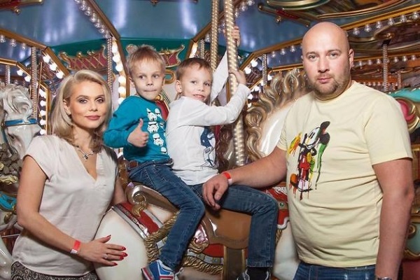 Ксения Новикова с мужем отпраздновали день рождения сына