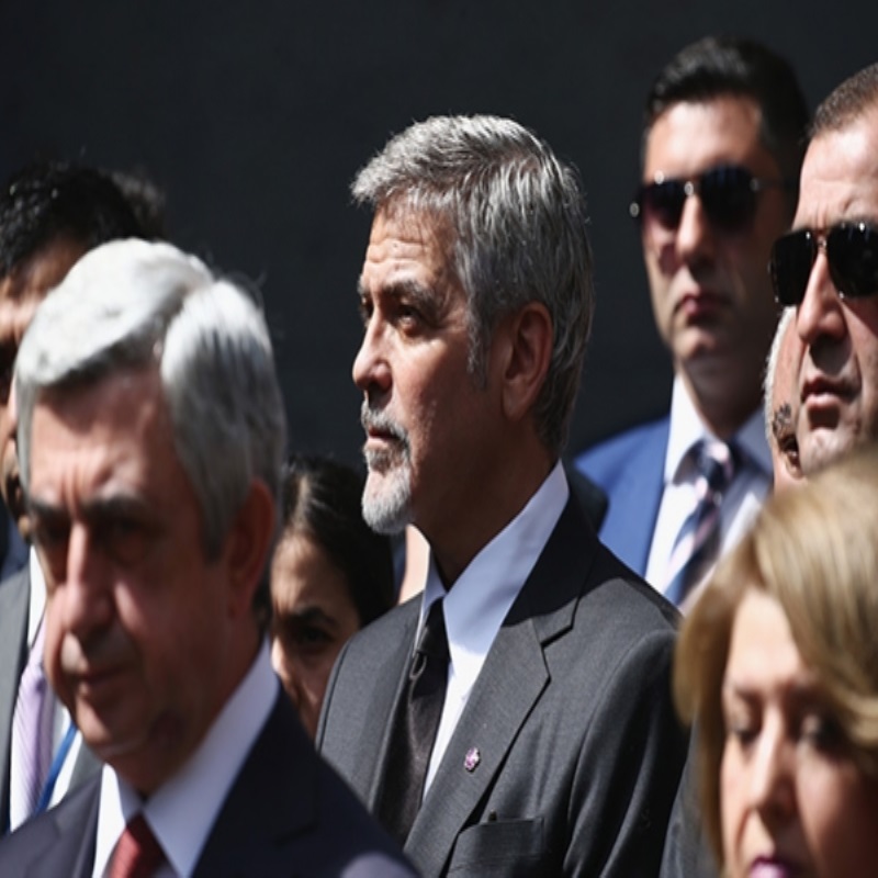 Джордж Клуни почтил память жертв геноцида в Армении