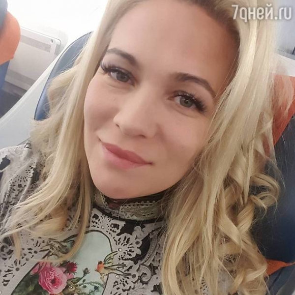 Виктория Макарская призвала подписчиков перестать ныть