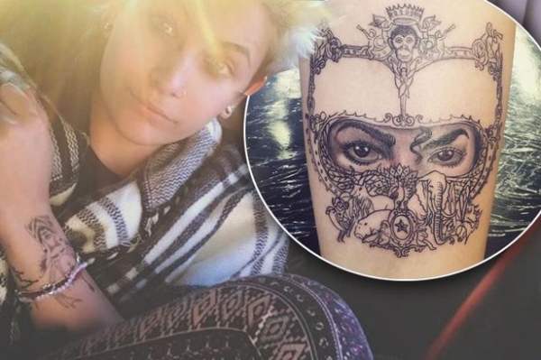 Дочь Майкла Джексона сделала новую татуировку в память об отце