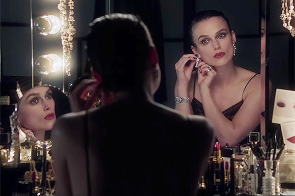 Кира Найтли в проекте Chanel Beauty Talks: "Макияж не должен скрывать твою личность"