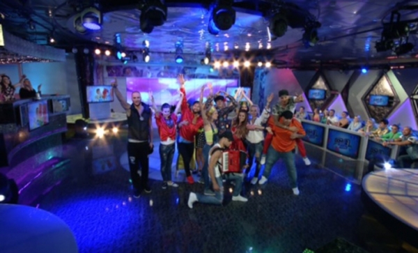 Участники устроили шоу пародий в честь 12-летия «Дома-2» 