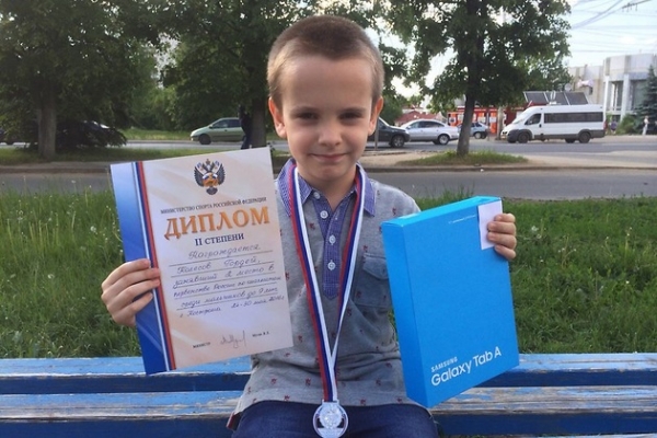 Самый юный ведущий Первого канала стал вице-чемпионом России по шахматам