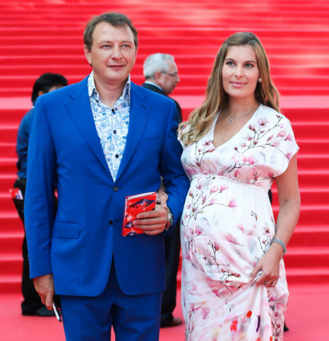 ММКФ 2016: Башаров с беременной женой и Кулецкая впервые после родов