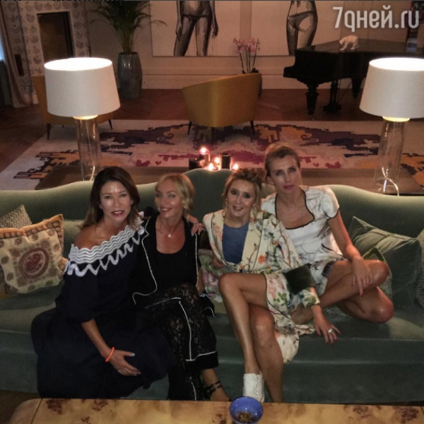 Светлана Бондарчук устроила девичник для звездных подруг