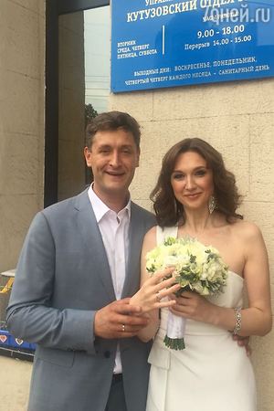 Эксклюзив: 38-летний Олег Масленников-Войтов впервые женился 