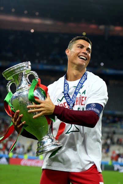 Криштиану Роналду отдал денежный приз за Чемпионат Европы на благотворительность