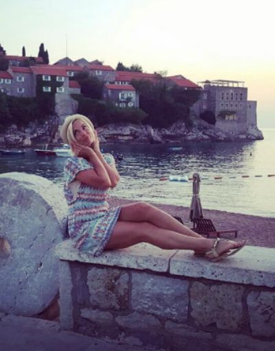Юлия Костюшкина страдает на отдыхе без мужа