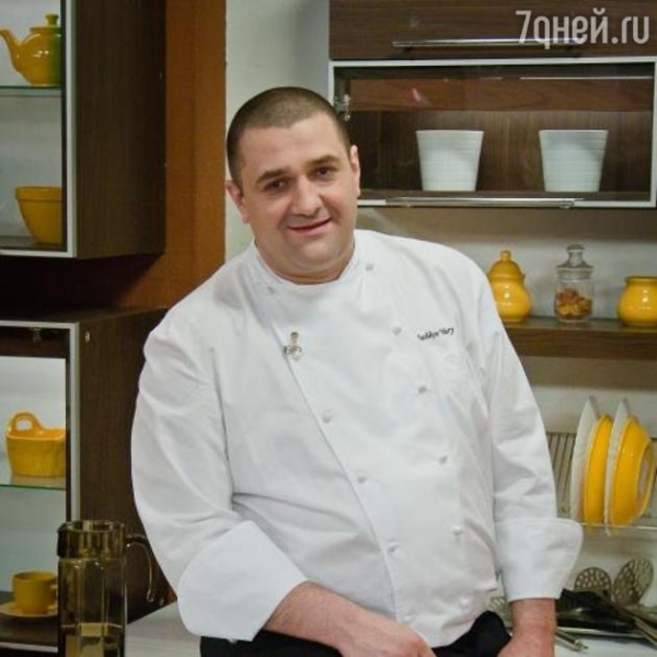 Ведущий телешоу «Спросите повара» Юрий Рожков скончался в возрасте 45 лет