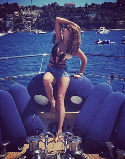 Полина Диброва похвасталась роскошным отдыхом в Монако
