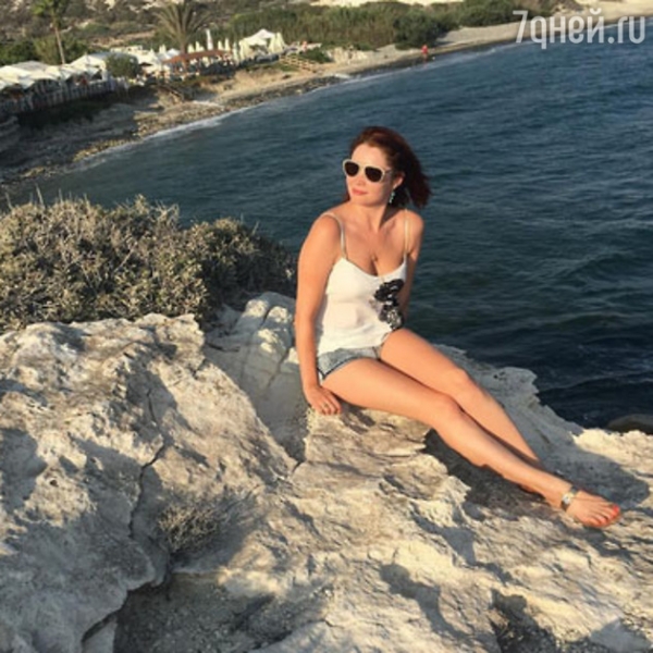Екатерина Вуличенко восстанавливается после травмы на Кипре