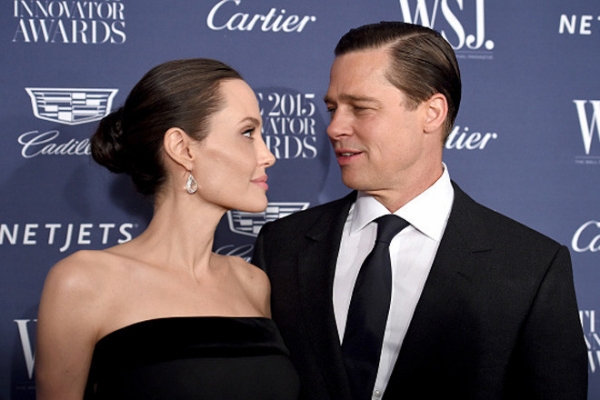 Питт признался, что отношения с Джоли спас штамп в паспорте
