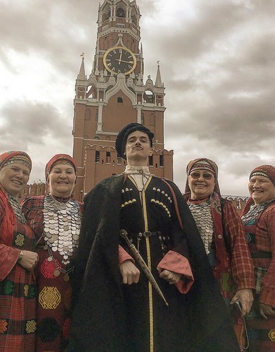 День города: звезды зажгли на площадках Москвы