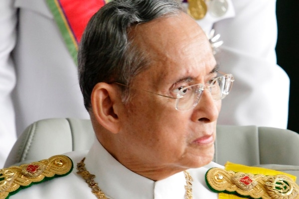 Новым королем Таиланда может стать 64-летний хипстер