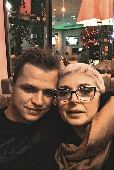 Ольга Бузова пытается помириться с мужем через свекровь
