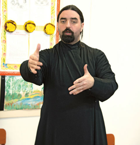 Священник из Липецкой области создал свой проект «Голос»