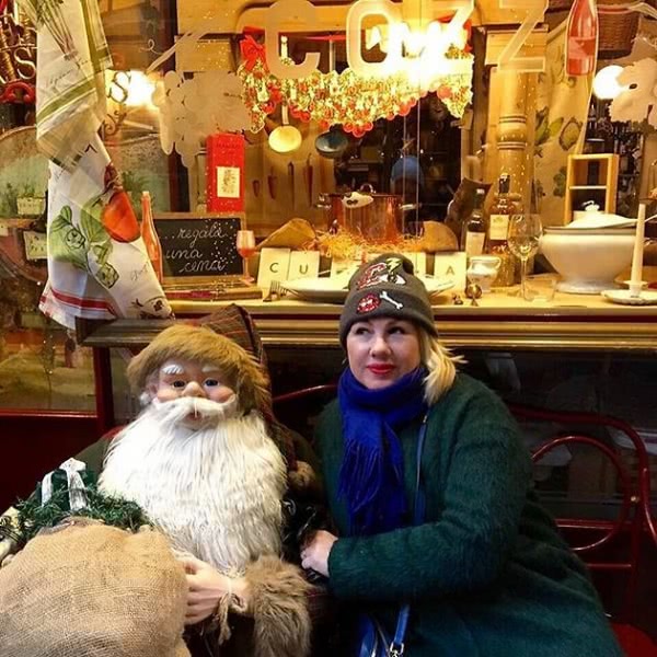 ВИДЕО: Ева Польна познакомилась с итальянским Дедом Морозом