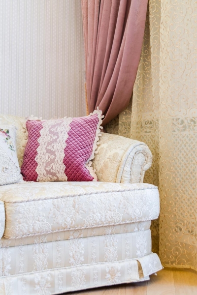 10 советов, как создать интерьер для маленькой и комфортной гостиной