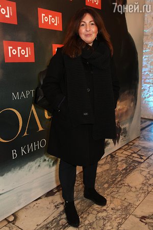 Светлана Устинова вместе с женихом посмотрела новый фильм Скорсезе