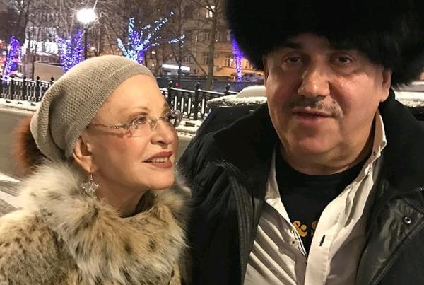 Вернется ли Мария Максакова в Россию после гибели мужа?