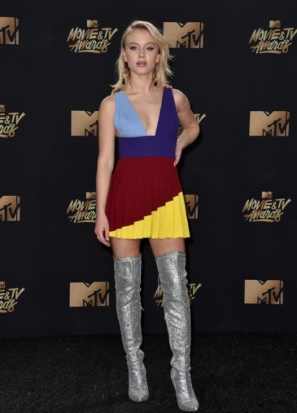 MTV Movie Awards: обзор нарядов