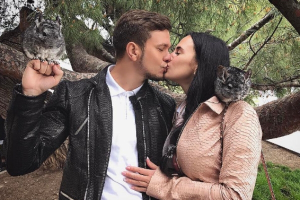 Саша Артемова об отмене свадьбы Вики Романец: «Она звонила мне и плакала»