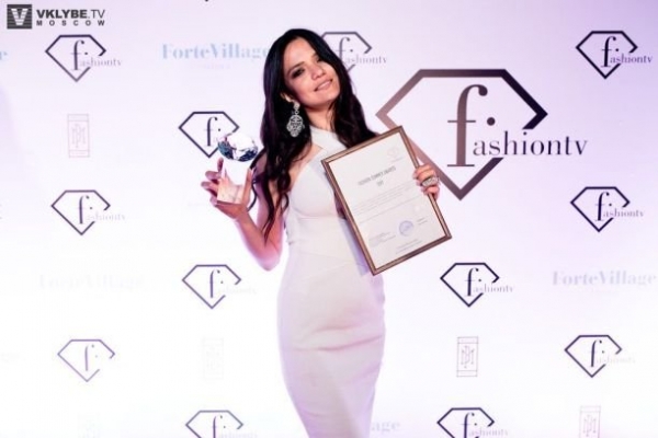 Аделина Шарипова стала актрисой года по версии Summer Style Awards 2017