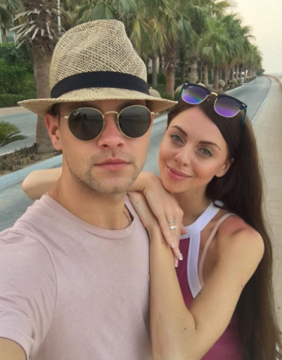 Участники «Дома-2» Рапунцель и Дмитренко устроили сказочный медовый месяц