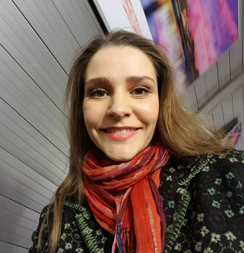 Беременная Глафира Тарханова угодила в скандал в аэропорту