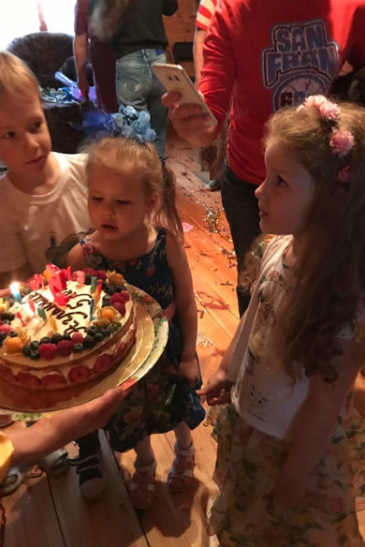 Елена Бирюкова закатила грандиозную вечеринку в честь дочери