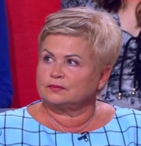 Мать Даны Борисовой готова продать квартиру, чтобы погасить ее долги