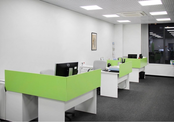 Пример современного офисного интерьера в ООО «АВТЕЛКОМ»