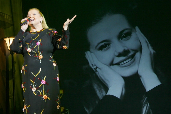 История удивительной жизни Людмилы Сенчиной, рассказанная самой певицей