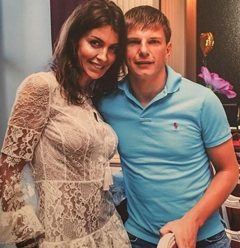 Жена Андрея Аршавина отвергла обвинения его предполагаемой любовницы