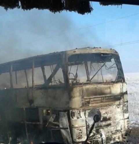 В Казахстане 52 человека сгорели заживо в автобусе 