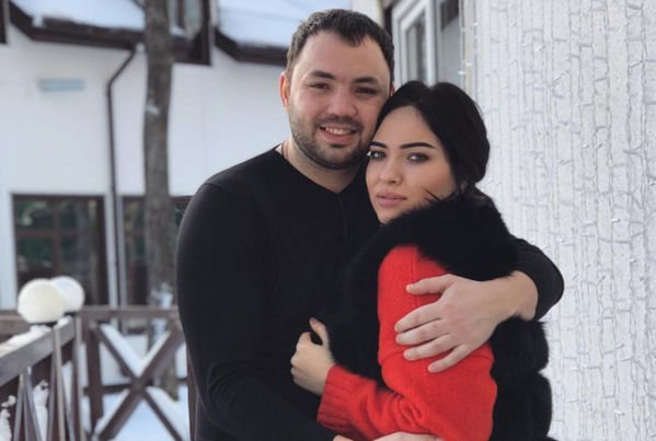 Александр Гобозов закрыл глаза на секс-скандал с участием своей любовницы